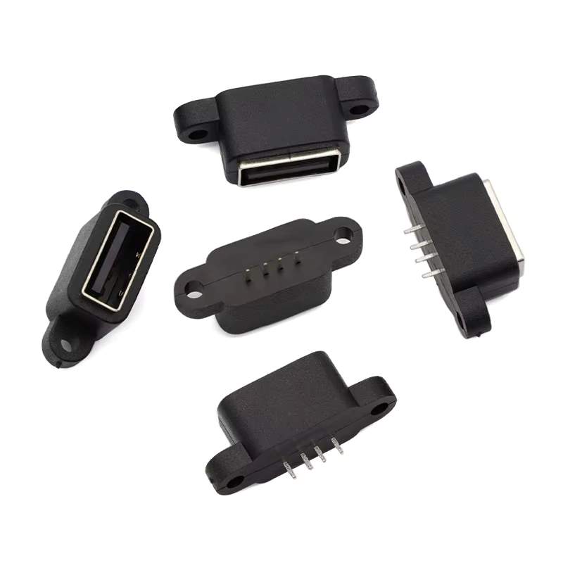پورت کانکتور شارژ و دیتا مادگی USB 2 ضد آب 4 پین 5آمپر